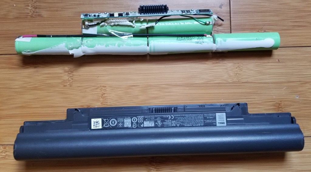Laptop battery with the contents shown.